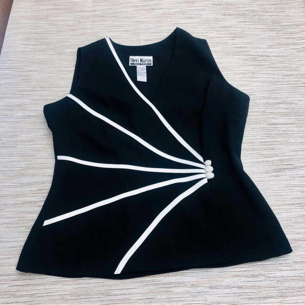 Sheri Martin New York Black White Sleeveless Top - Picture 2 of 16